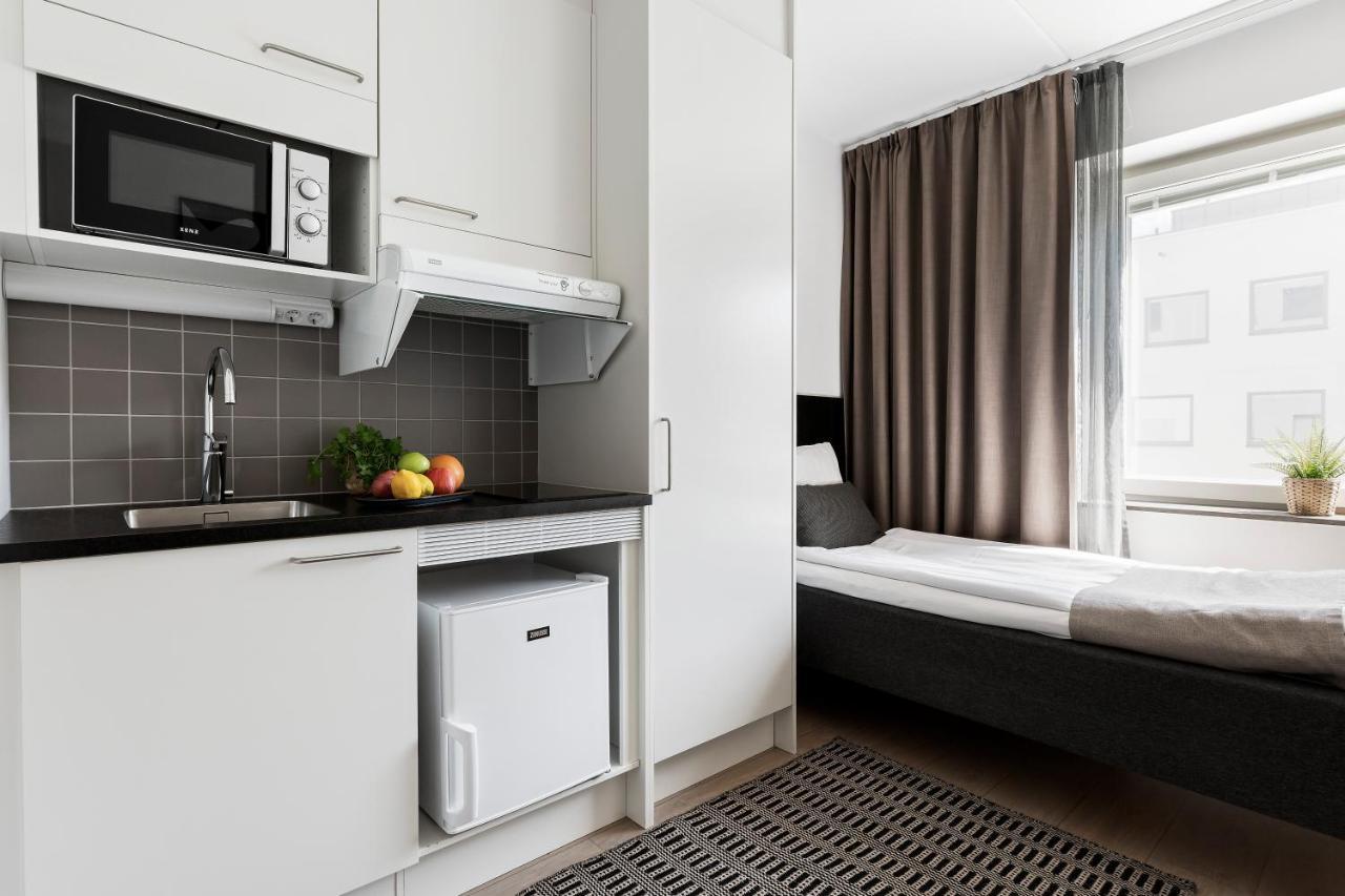Forenom Hotel Flemingsberg - 10Min From Aelvsjoe Huddinge Rom bilde