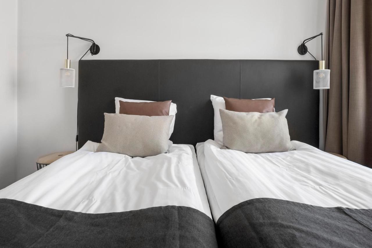 Forenom Hotel Flemingsberg - 10Min From Aelvsjoe Huddinge Eksteriør bilde